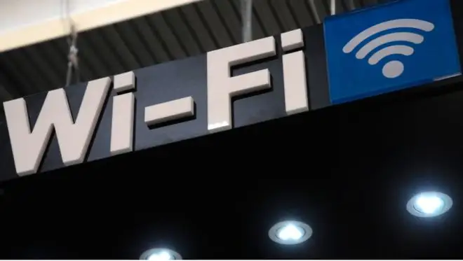 新華三Wi-Fi 7家用路由器全球首次亮相 支持最大320MHz頻寬