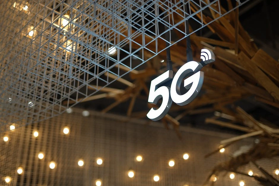 深圳 2023 計(jì)劃新增 5G 基站一萬(wàn)個(gè)，全市平均下載速率提高至 500Mbps